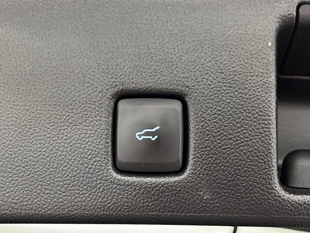 Used 2023 Ford Escape Platinum AWD/4WD image 11