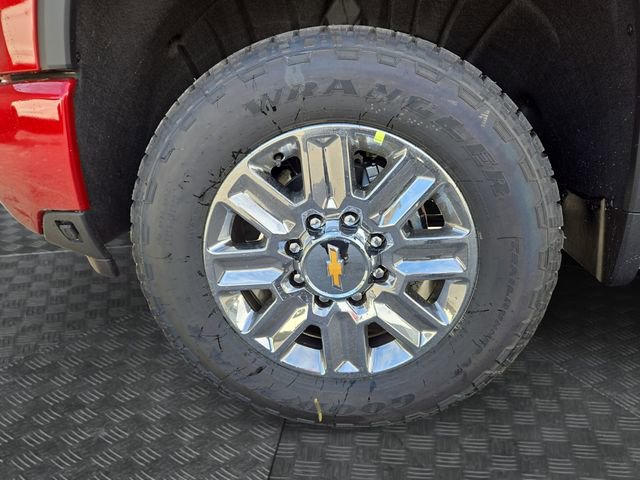 New 2026 Chevrolet Silverado 3500 High Country w/ Technology Package AWD/4WD image 8