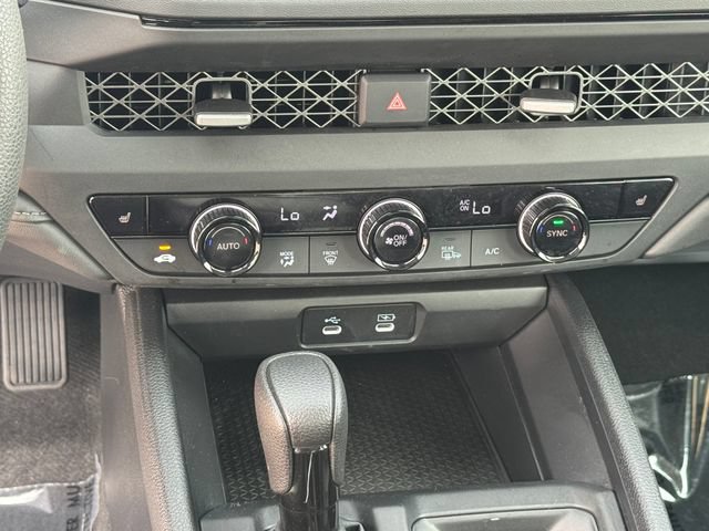 Certified 2025 Honda Accord SE image 19