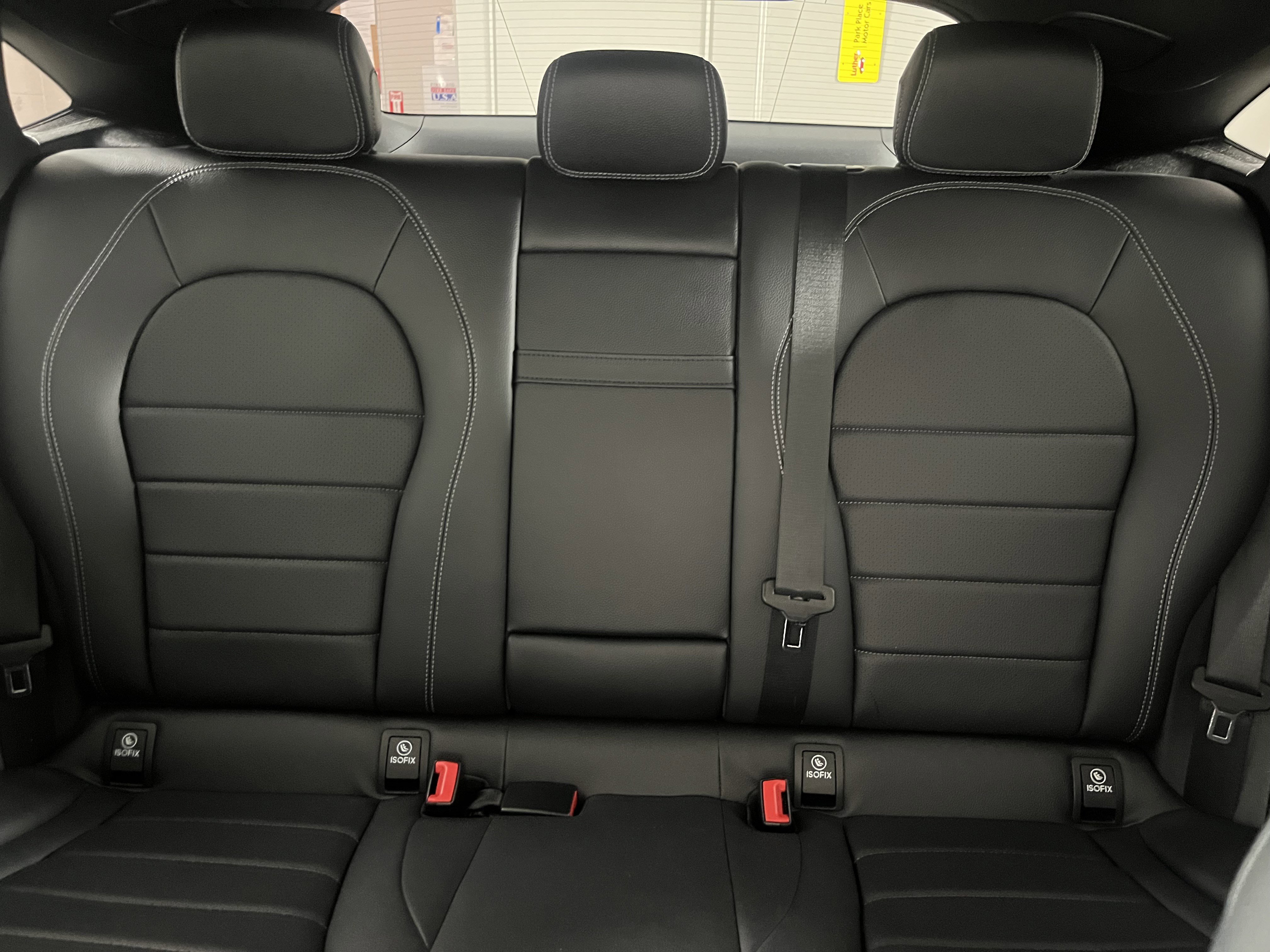 Used 2023 Mercedes-Benz GLC 300 4MATIC Coupe image 23