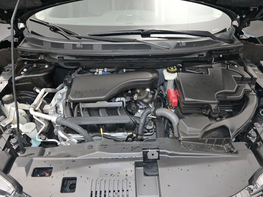 Used 2022 Nissan Rogue Sport SL w/ Premium Package image 21