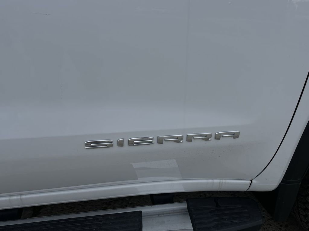 New 2026 GMC Sierra 1500 SLT w/ SLT Premium Package AWD/4WD image 32