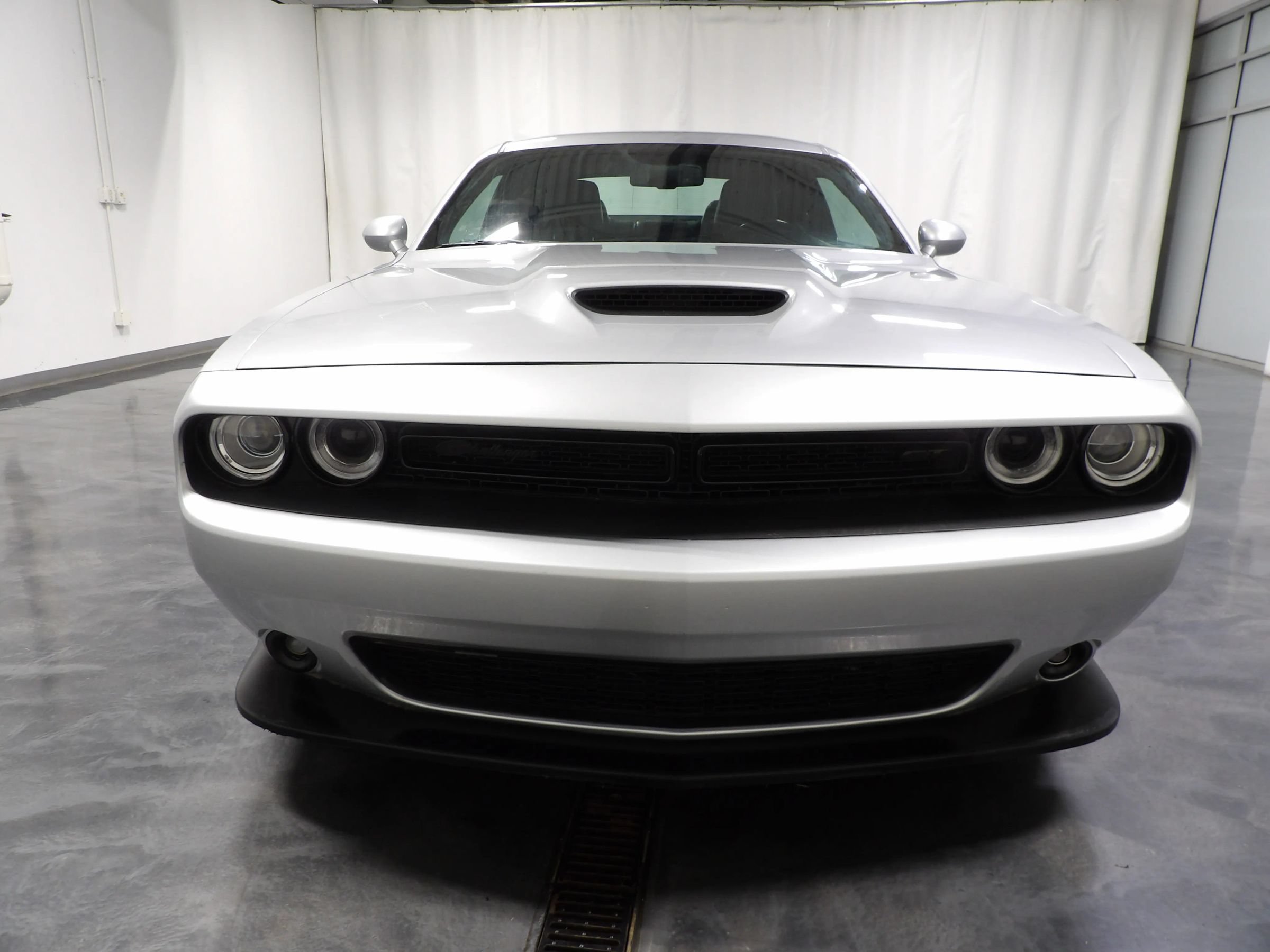 Used 2020 Dodge Challenger GT w/ Blacktop Package AWD/4WD image 3