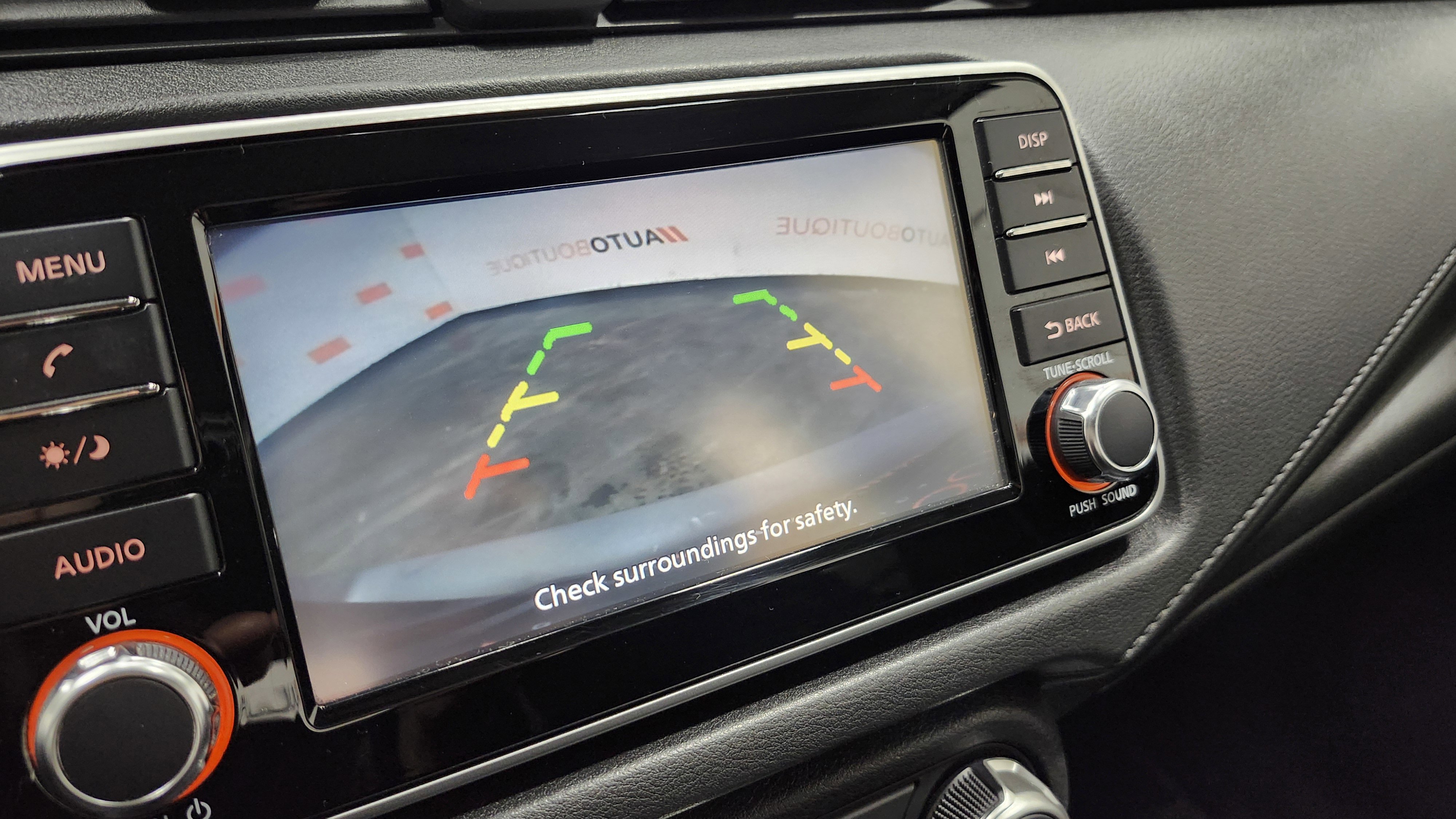 Used 2020 Nissan Versa S image 2