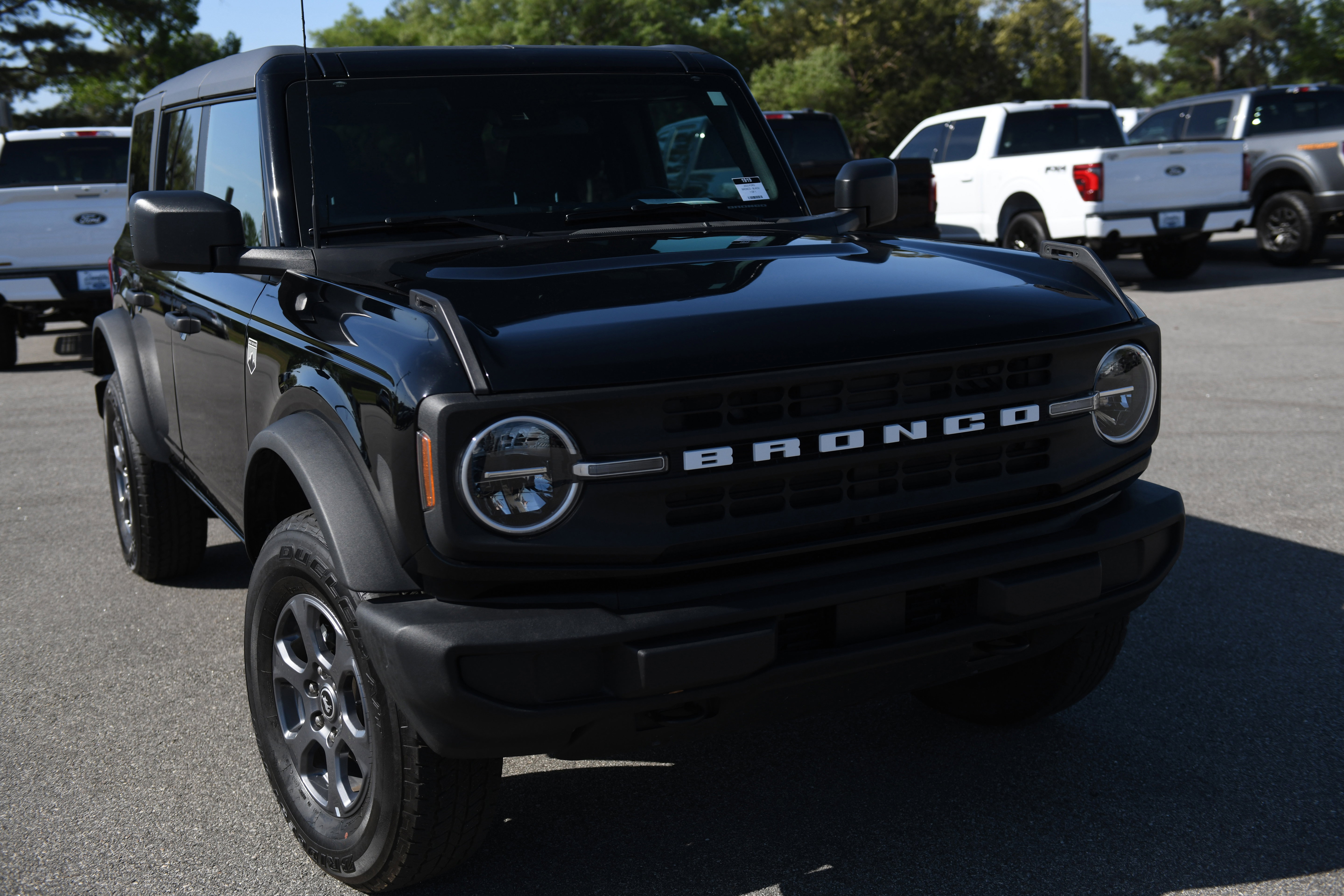 Used 2025 Ford Bronco Big Bend image 5