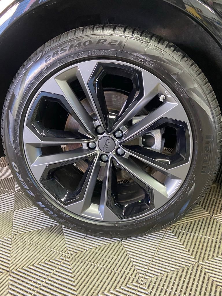 New 2026 Audi Q7 3.0T Premium Plus image 9