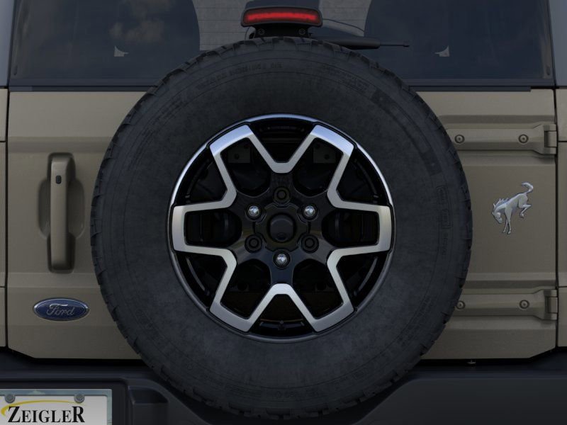 New 2025 Ford Bronco Outer Banks AWD/4WD image 24