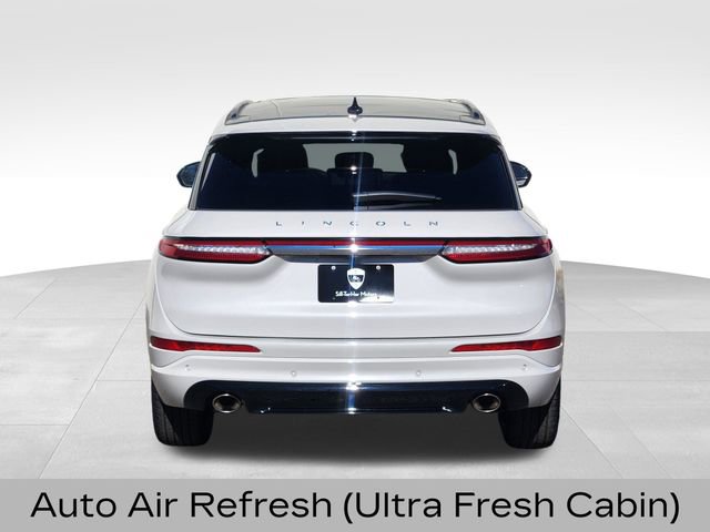 Certified 2023 Lincoln Corsair Reserve w/ Equipment Group 202A image 9