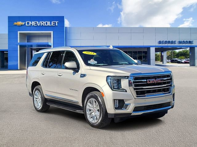 Used 2023 GMC Yukon SLT w/ SLT Luxury Package