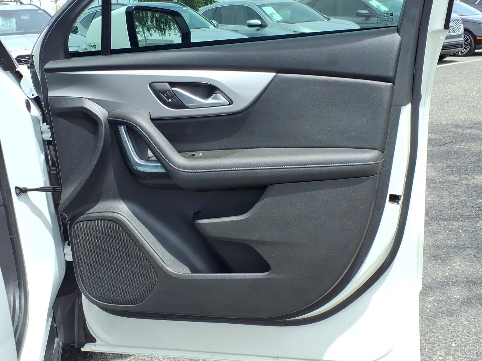 Used 2022 Chevrolet Blazer LT FWD image 11