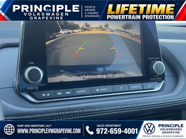 Used 2024 Nissan Rogue SV FWD image 19