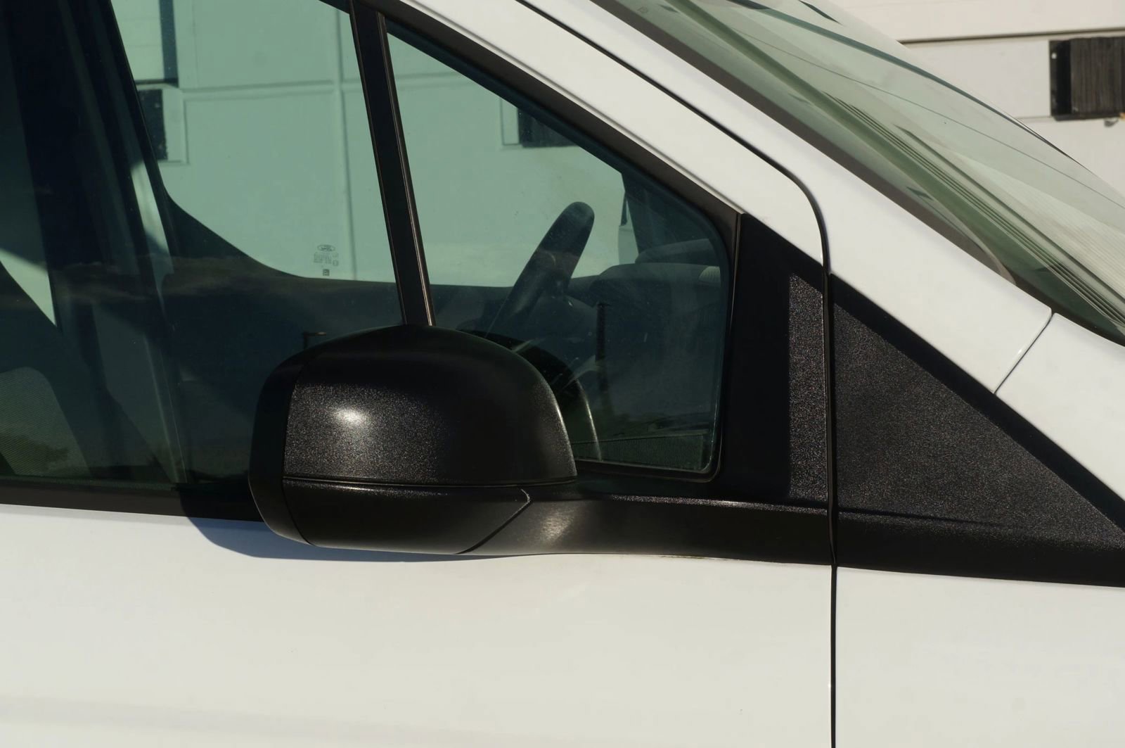 Used 2020 Ford Transit Connect XL image 17