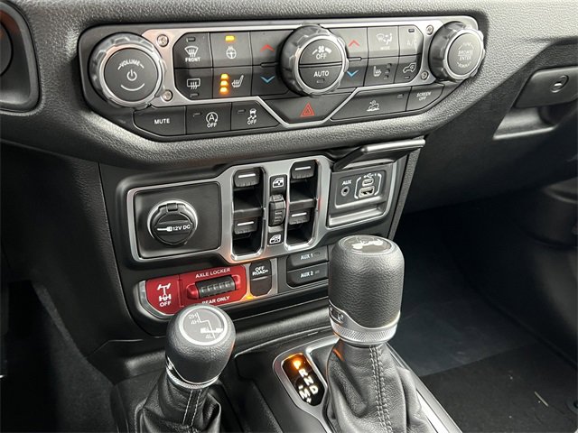 New 2025 Jeep Wrangler Willys image 24