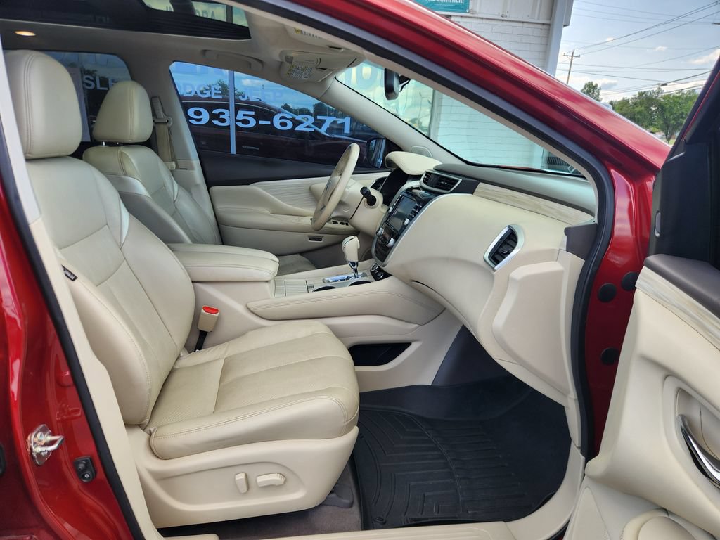 Used 2017 Nissan Murano Platinum w/ Platinum Technology Package FWD image 10