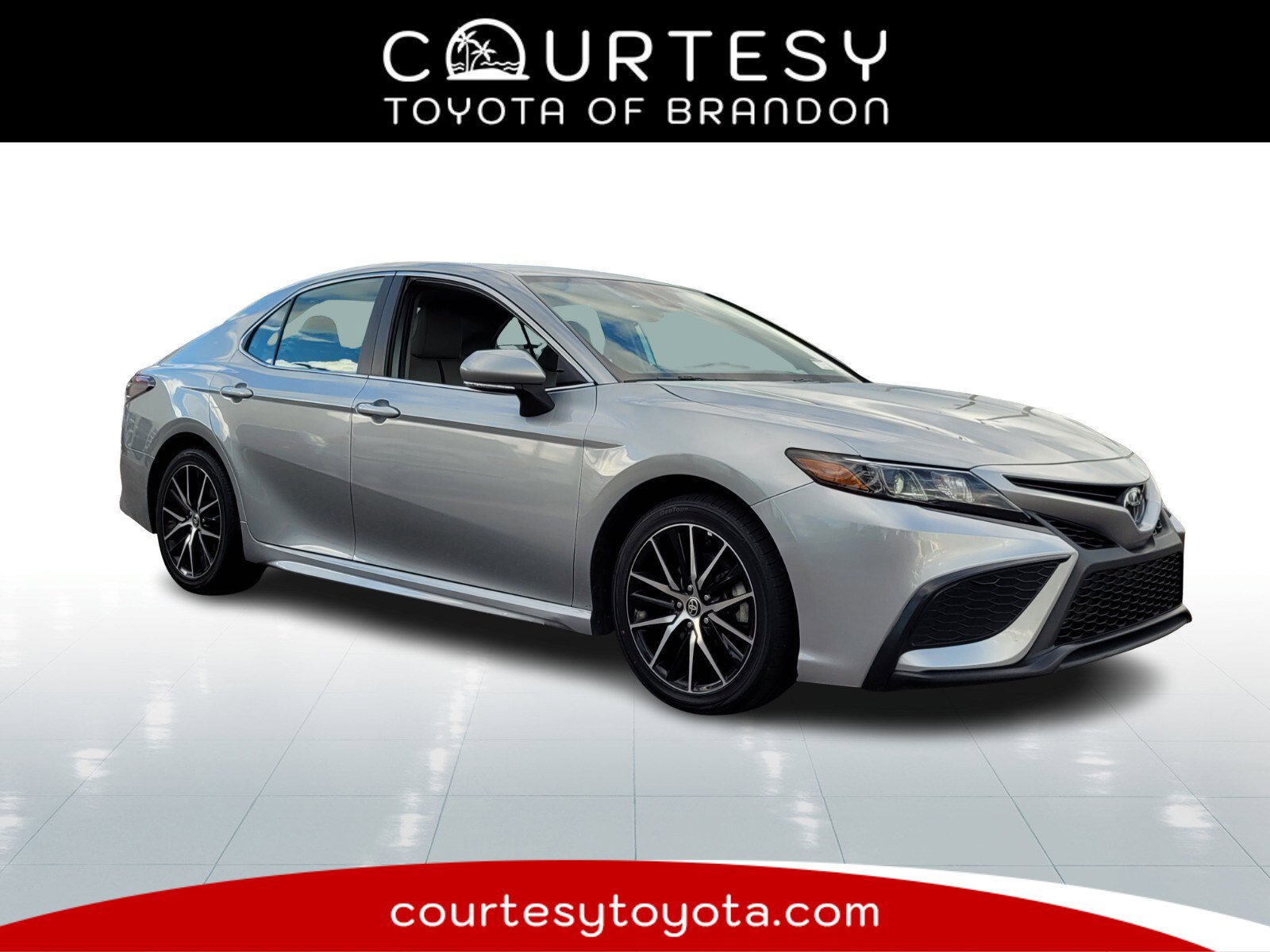 Certified 2024 Toyota Camry SE video 1