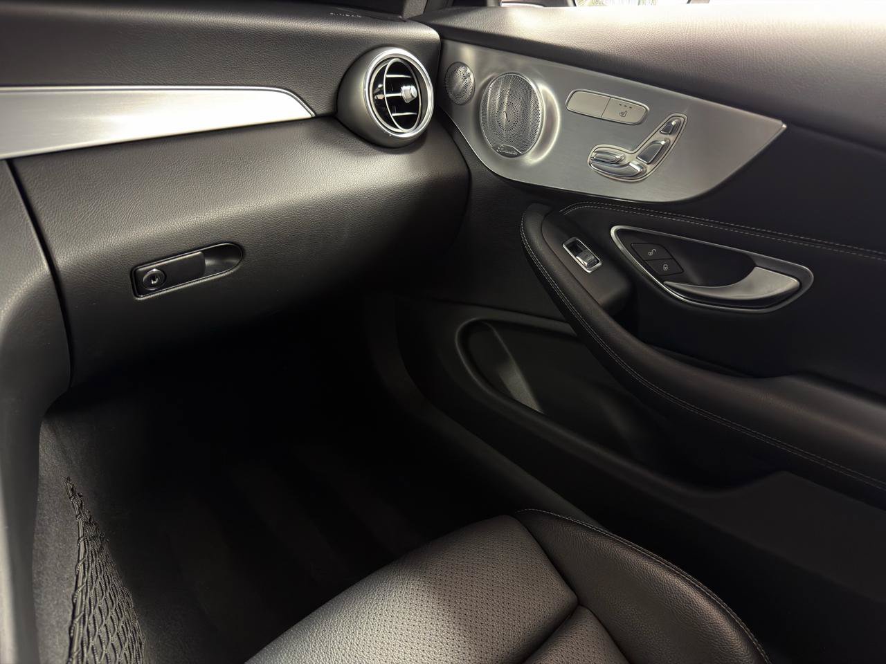 Used 2018 Mercedes-Benz C 300 4MATIC Coupe image 22