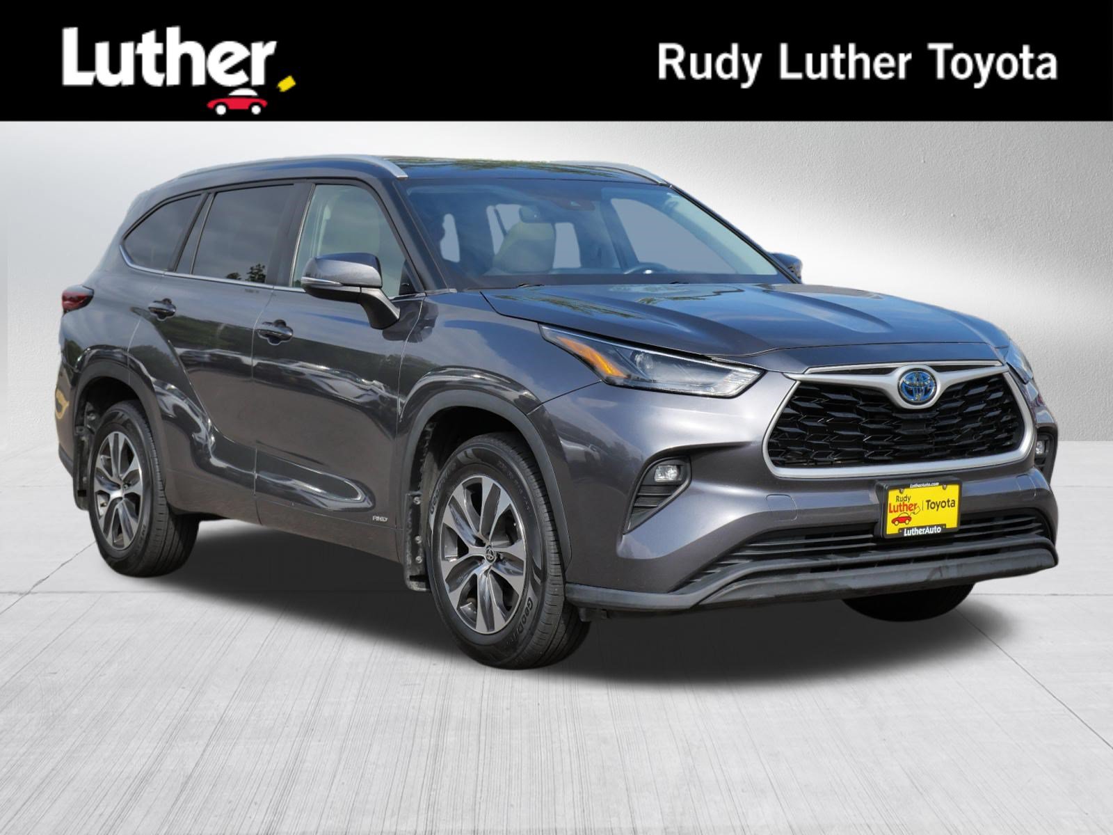 Certified 2023 Toyota Highlander XLE