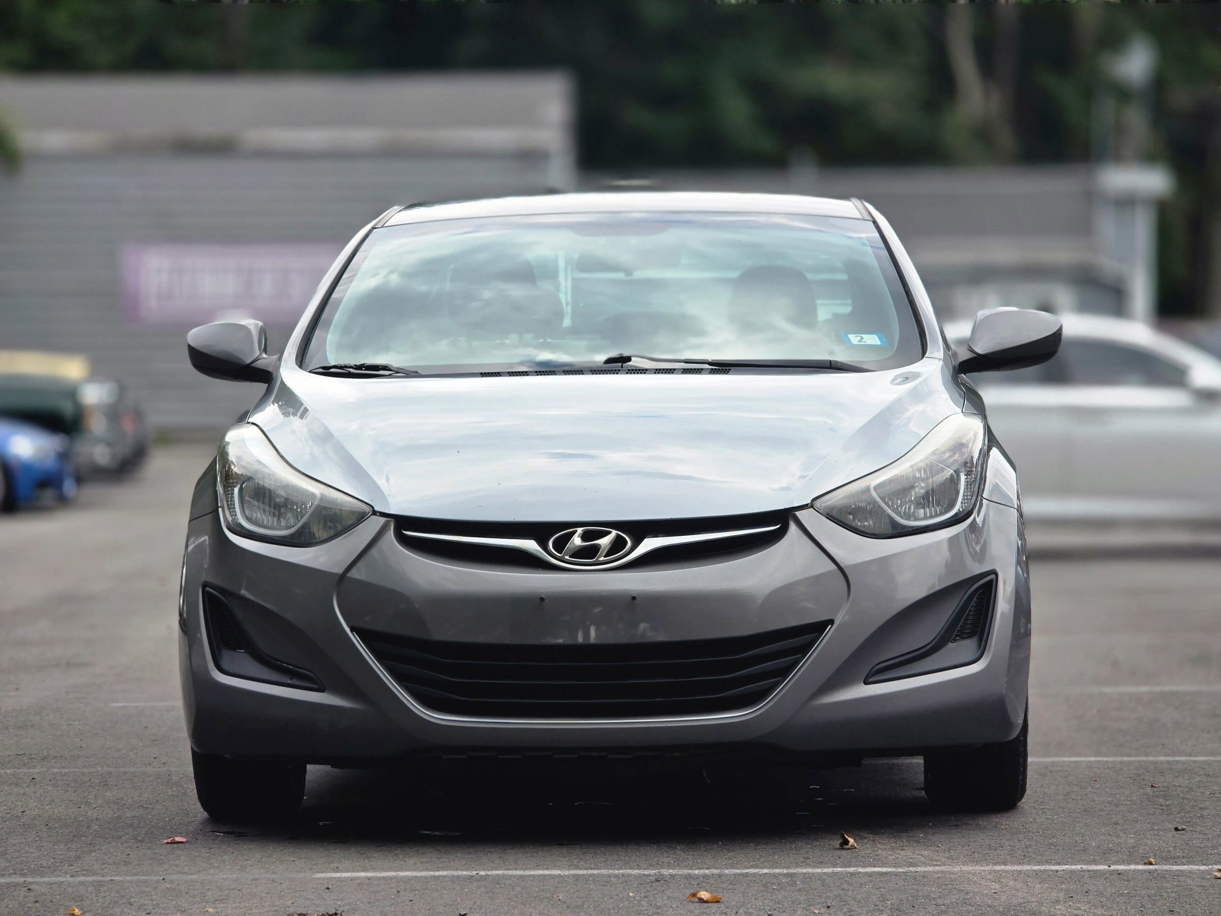 Used 2014 Hyundai Elantra SE image 2