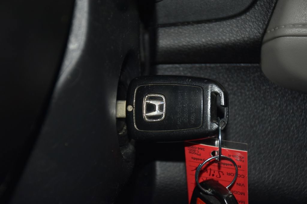 Used 2018 Honda HR-V LX image 14