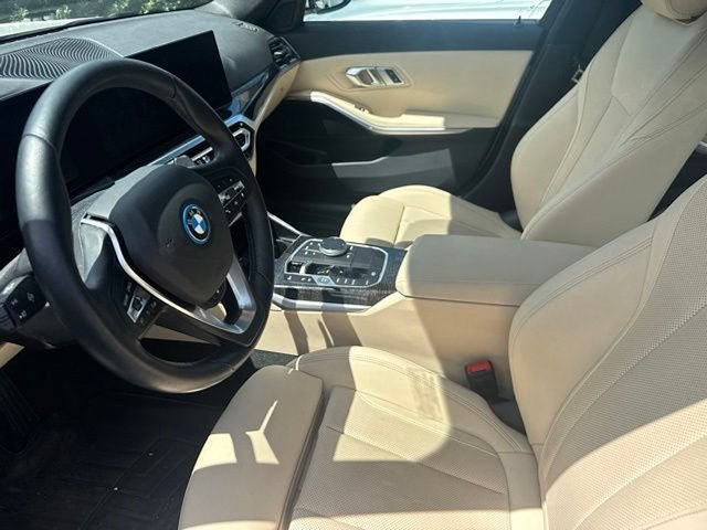 Used 2023 BMW 330e xDrive w/ Premium Package AWD/4WD image 20