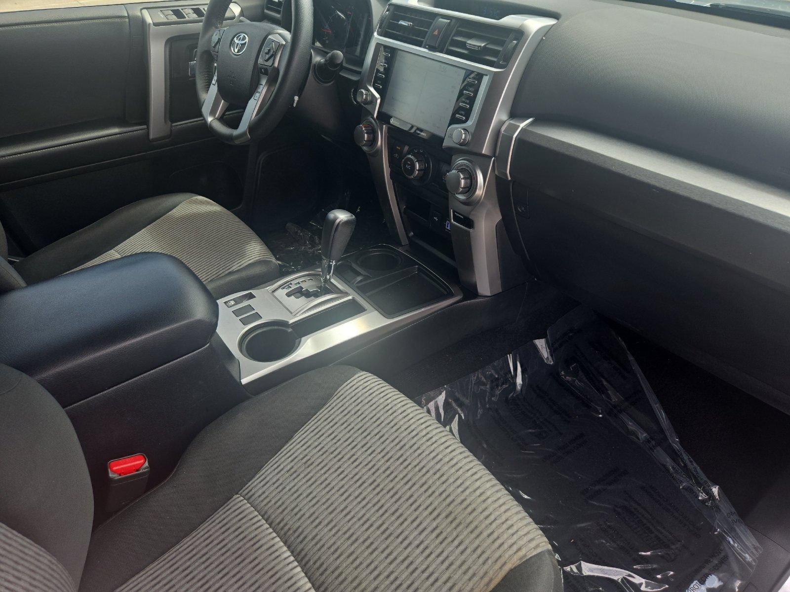 Used 2022 Toyota 4Runner SR5 RWD image 15