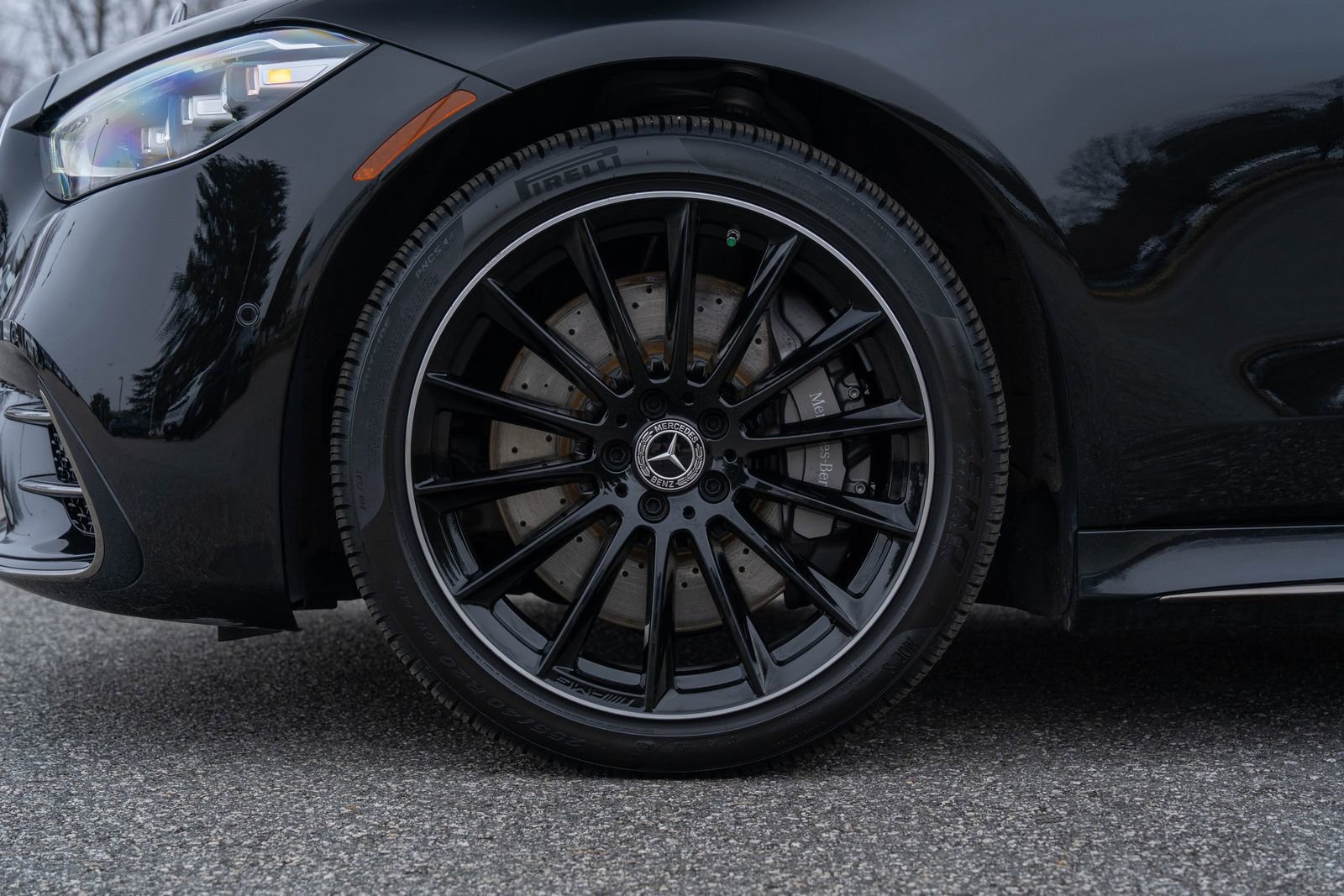 Used 2025 Mercedes-Benz S 580 4MATIC Sedan image 9