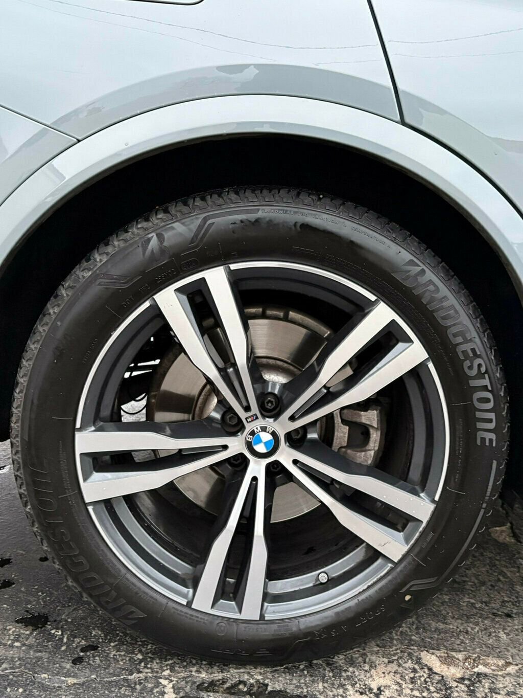 Used 2023 BMW X7 xDrive40i w/ M Sport Package image 26