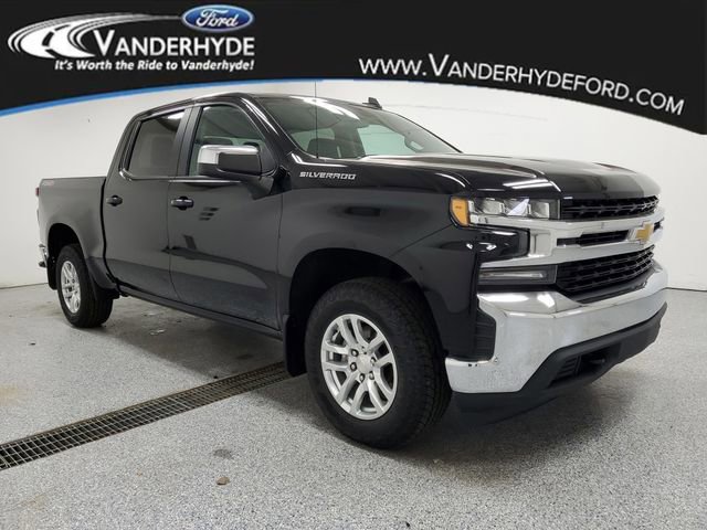 Used 2020 Chevrolet Silverado 1500 LT w/ All-Star Edition image 2