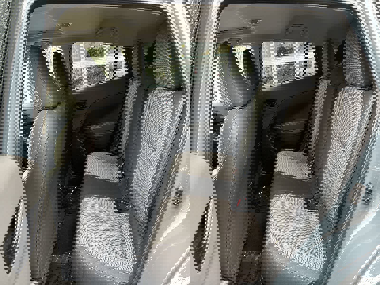 Used 2024 Subaru Crosstrek 2.0i Premium image 9