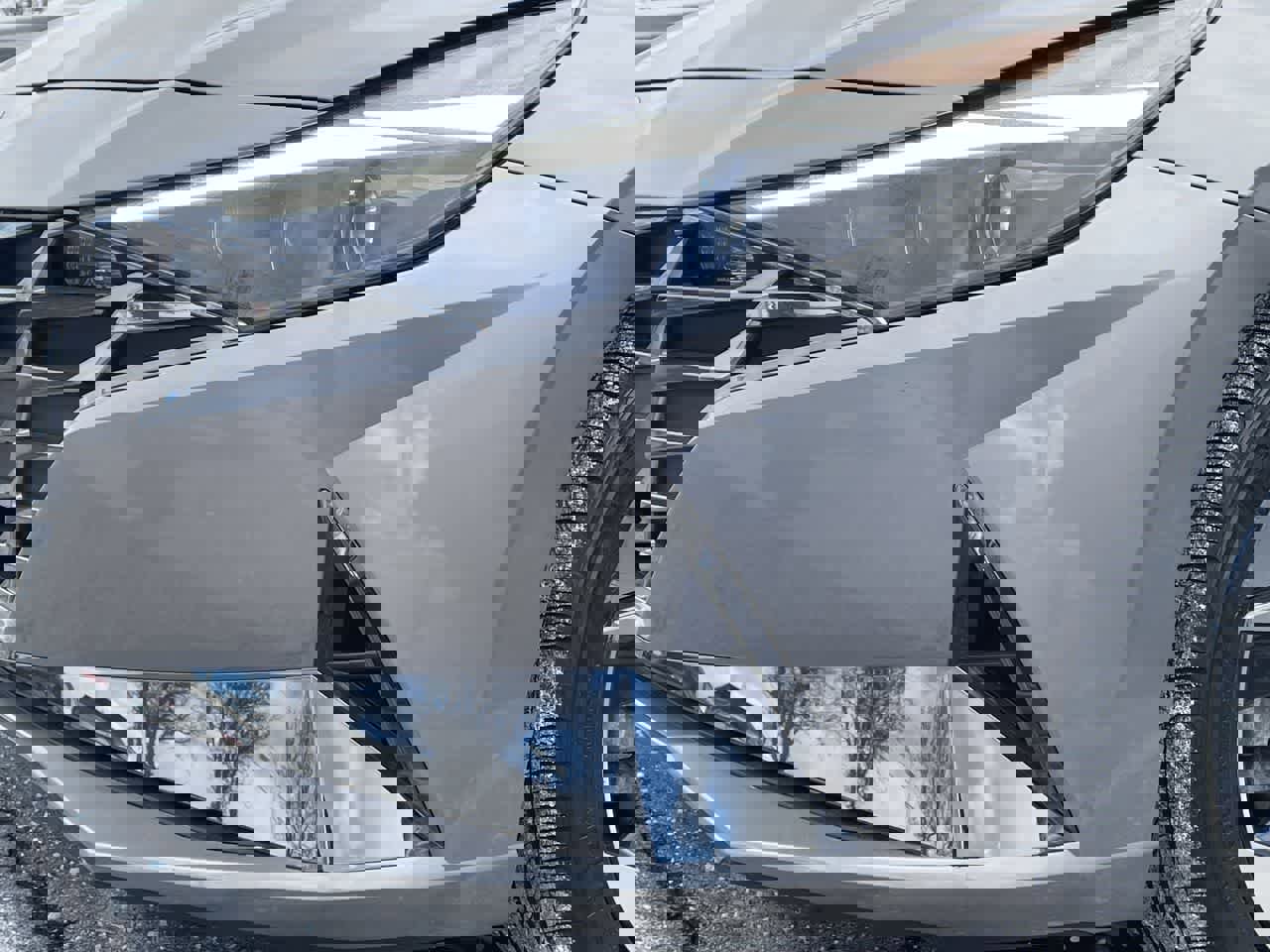 Used 2023 Hyundai Elantra Limited image 36