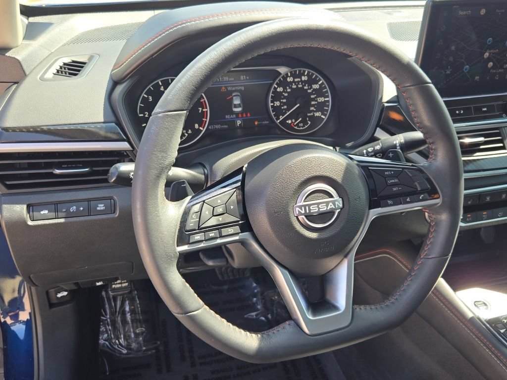 Used 2023 Nissan Altima 2.5 SR w/ SR Premium Package FWD image 24