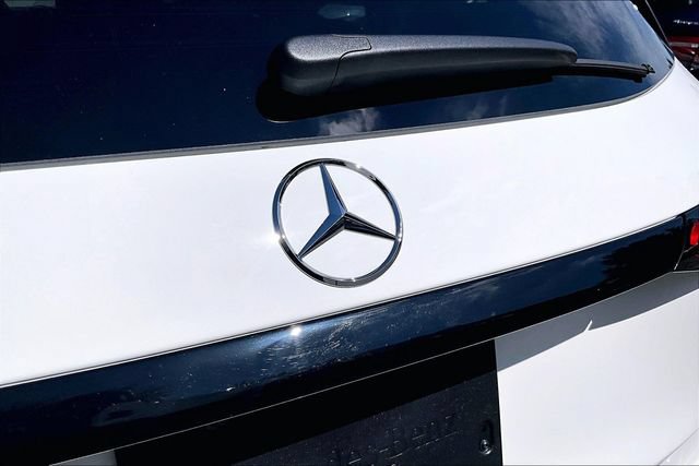 Used 2026 Mercedes-Benz GLC 300 4MATIC image 28