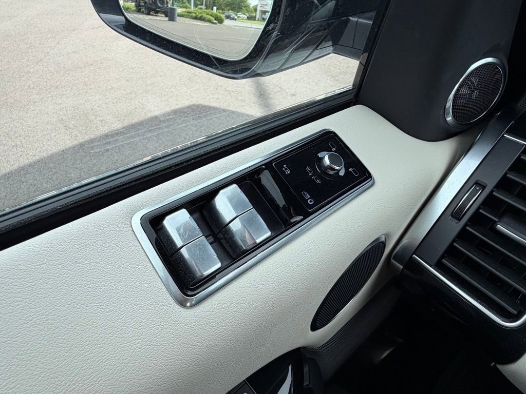 Used 2022 Land Rover Range Rover Sport HSE Silver Edition AWD/4WD image 14