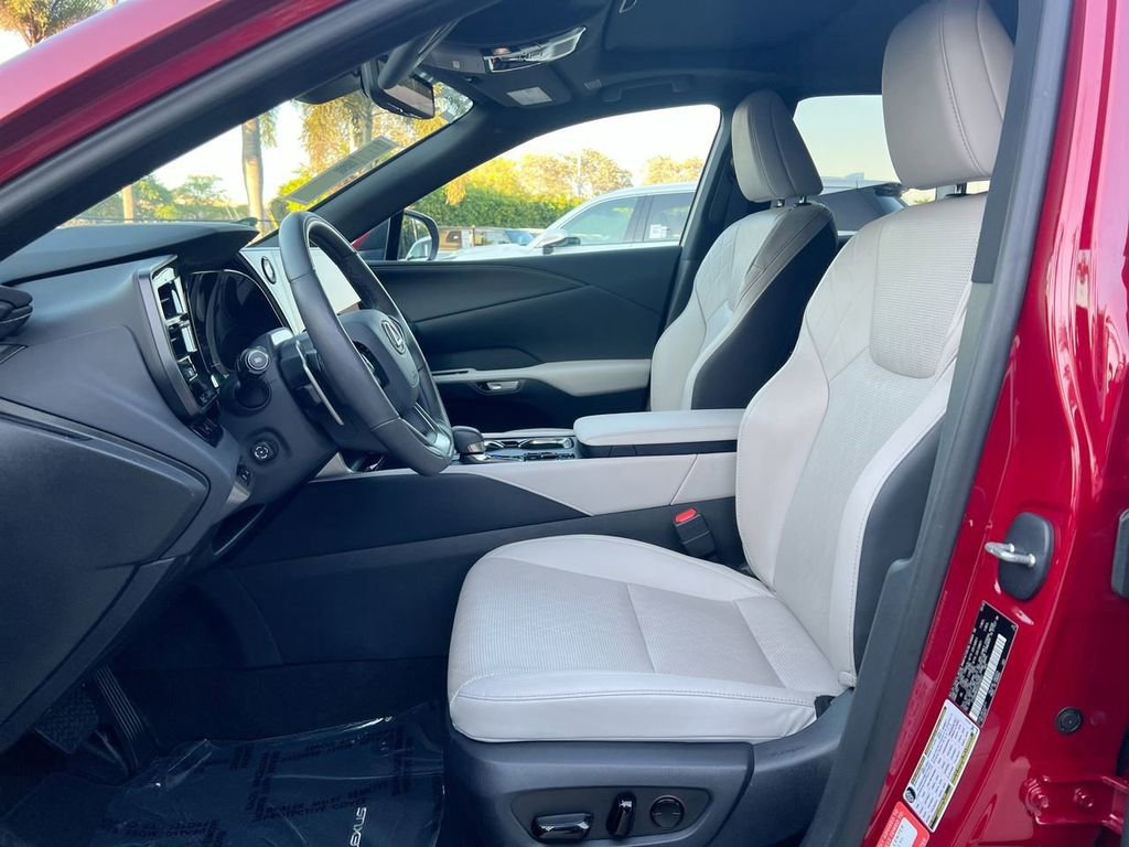 Certified 2025 Lexus RX 350 Premium Plus w/ Convenience Package FWD image 12