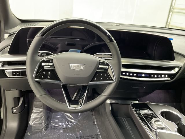 New 2026 Cadillac Lyriq Luxury image 21