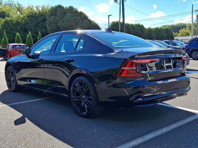 Used 2024 Volvo S60 T8 Plus AWD/4WD image 4