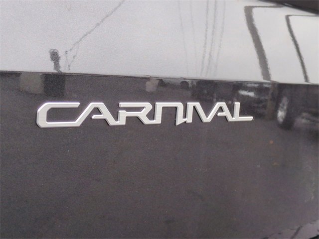 Used 2024 Kia Carnival LX image 31