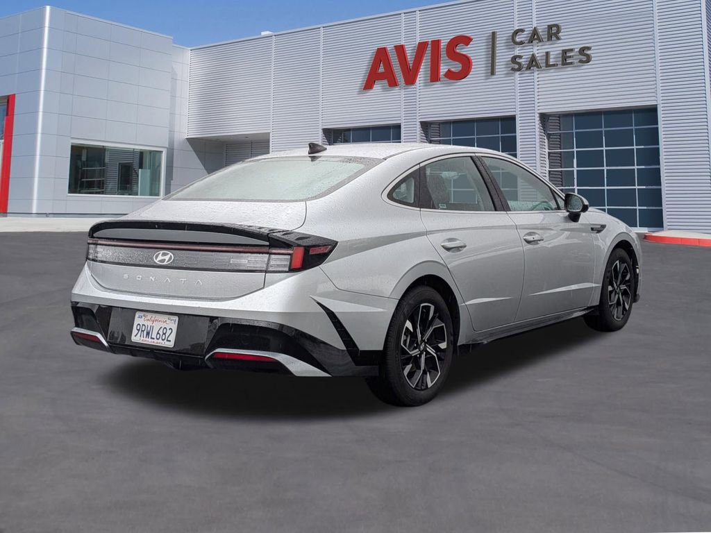 Used 2025 Hyundai Sonata SEL image 6