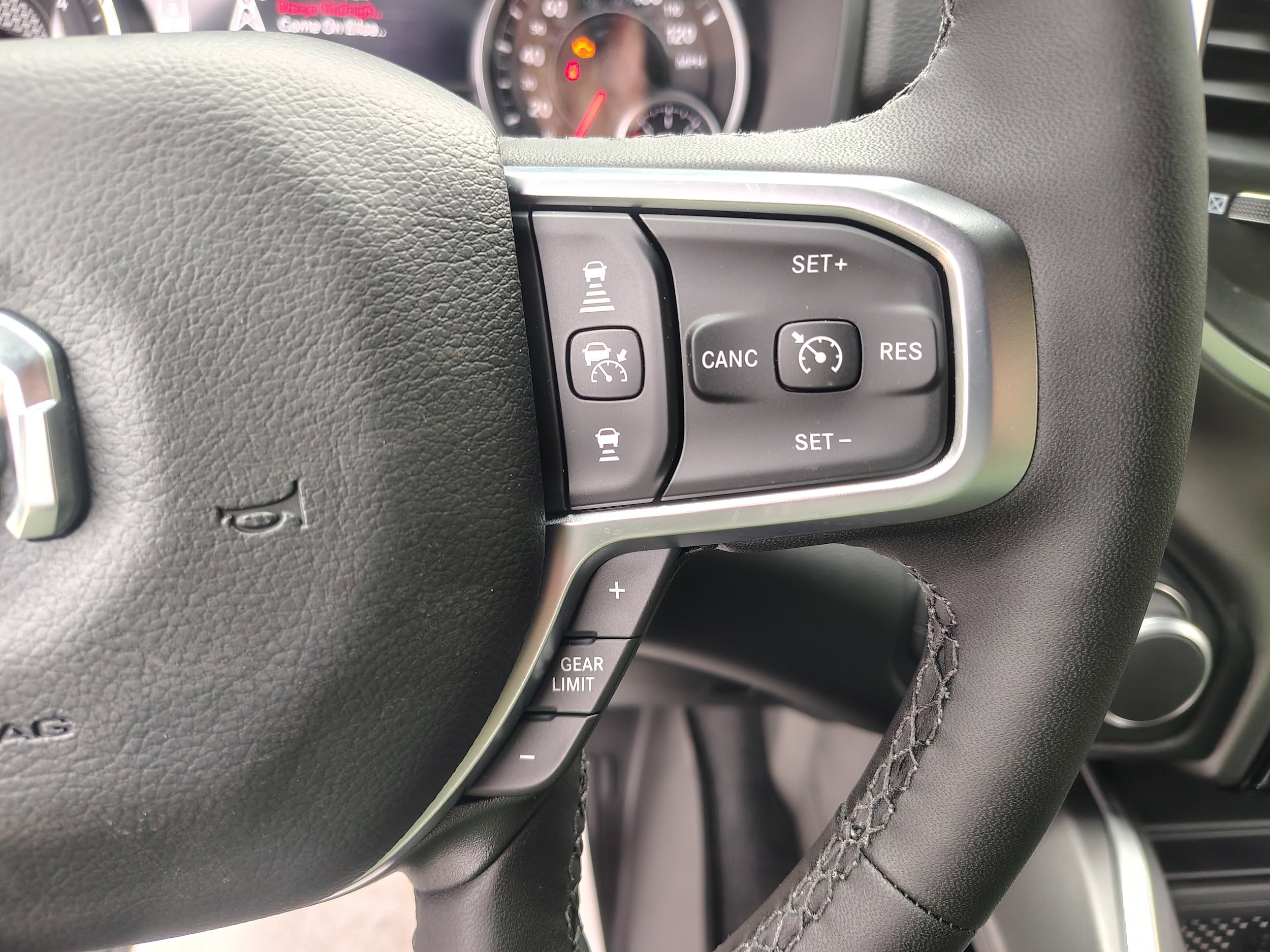 New 2026 RAM 1500 Big Horn AWD/4WD image 30