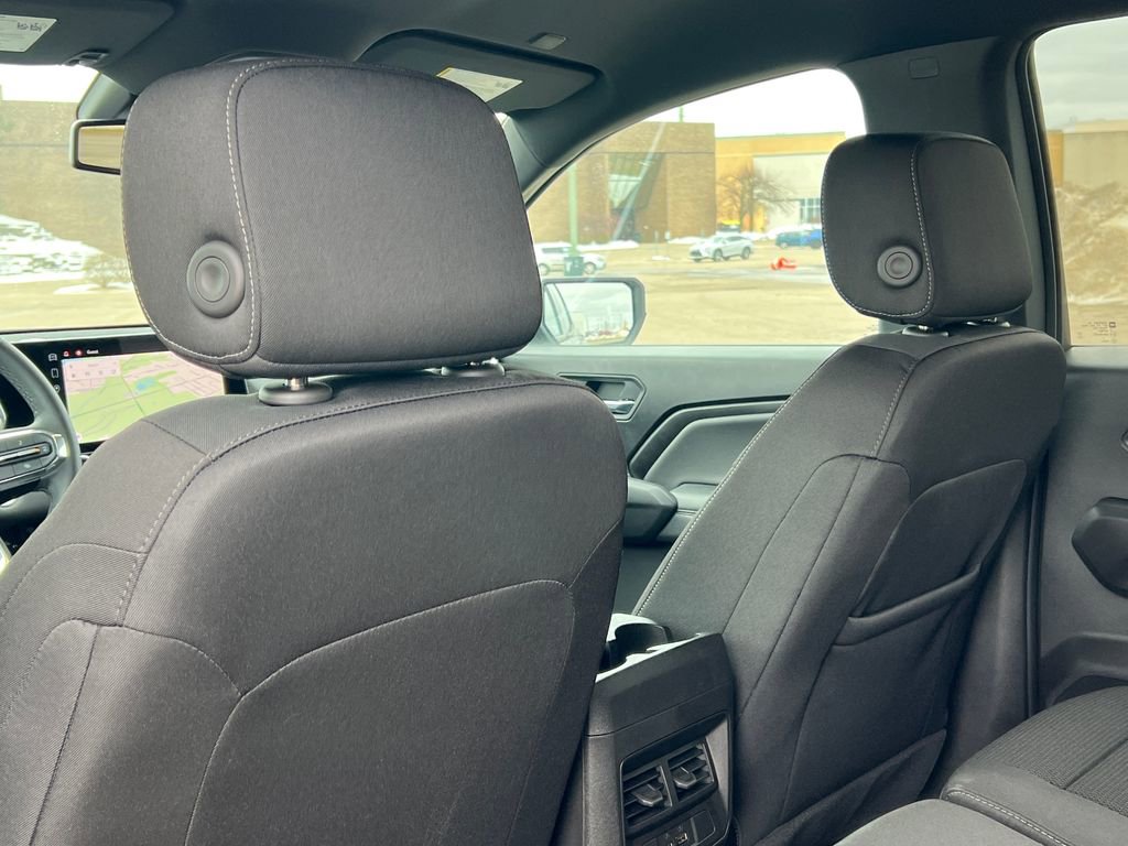 New 2024 GMC Canyon Elevation w/ Convenience Package image 32