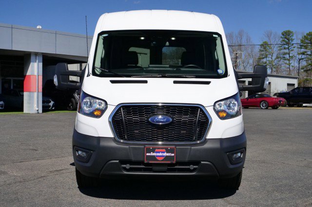 Used 2025 Ford Transit 250 148 Medium Roof Extended AWD image 5
