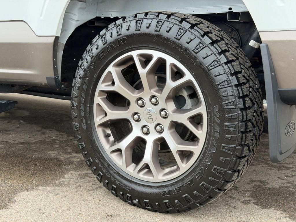 Used 2021 Ford F150 King Ranch w/ FX4 Off-Road Package image 27