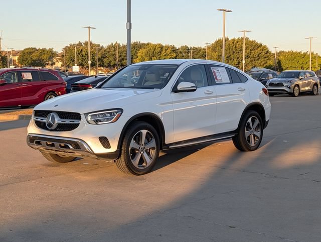 Used 2023 Mercedes-Benz GLC 300 4MATIC Coupe image 9