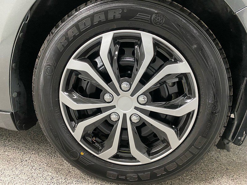 Used 2019 Ford Fusion S image 26