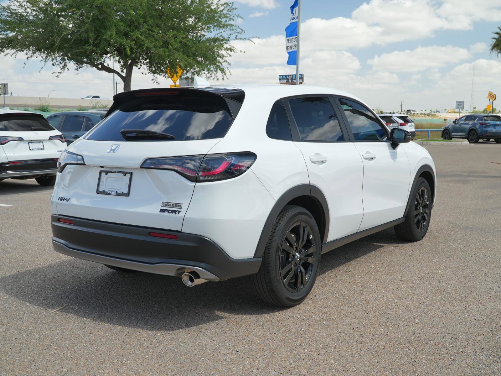 Used 2026 Honda HR-V Sport image 5