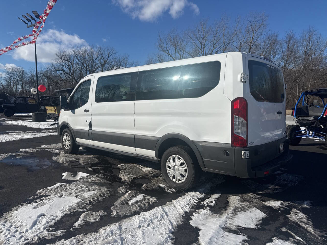 Used 2015 Ford Transit 350 XLT image 7