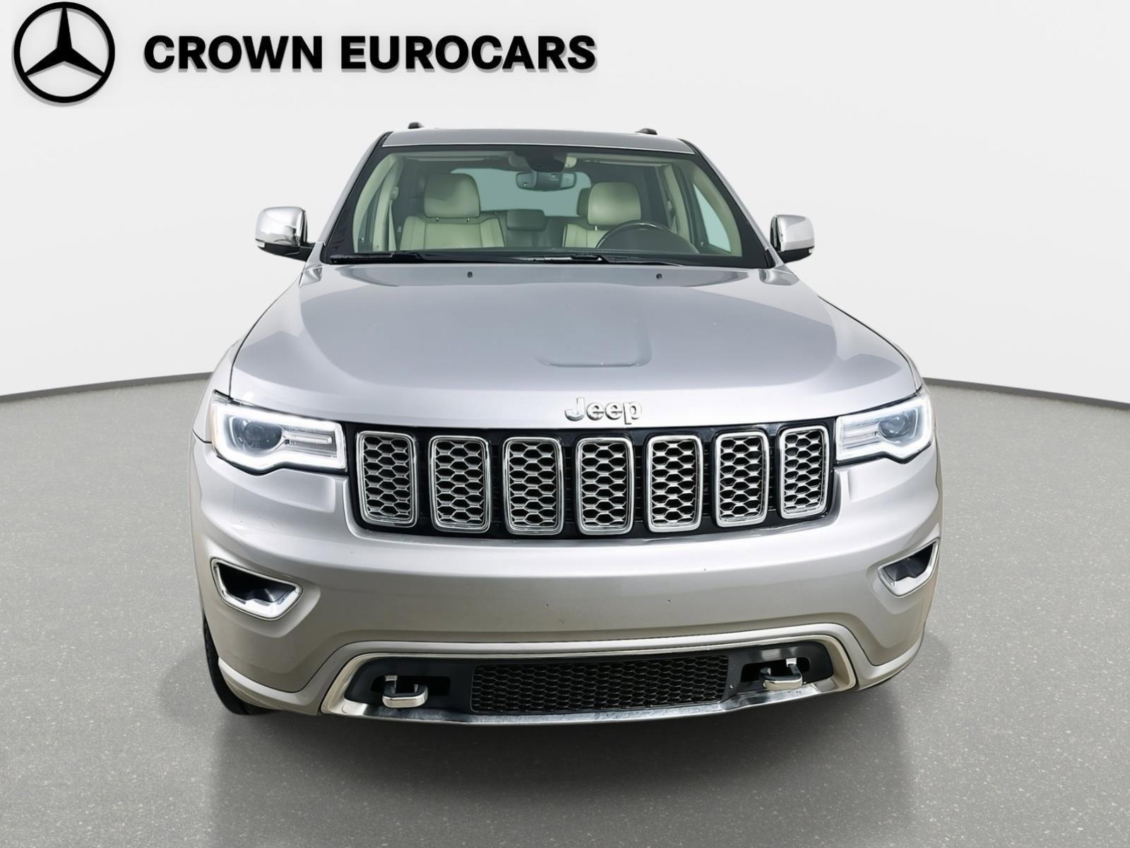 Used 2021 Jeep Grand Cherokee Overland image 2