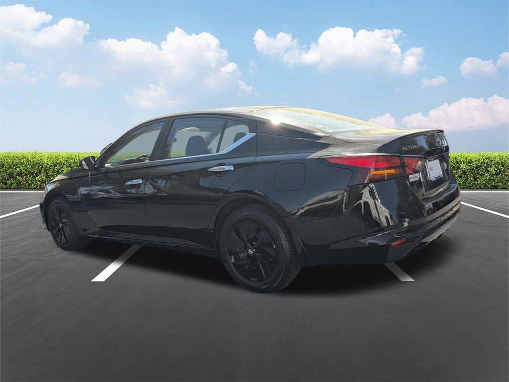 Used 2023 Nissan Altima 2.5 S FWD image 7