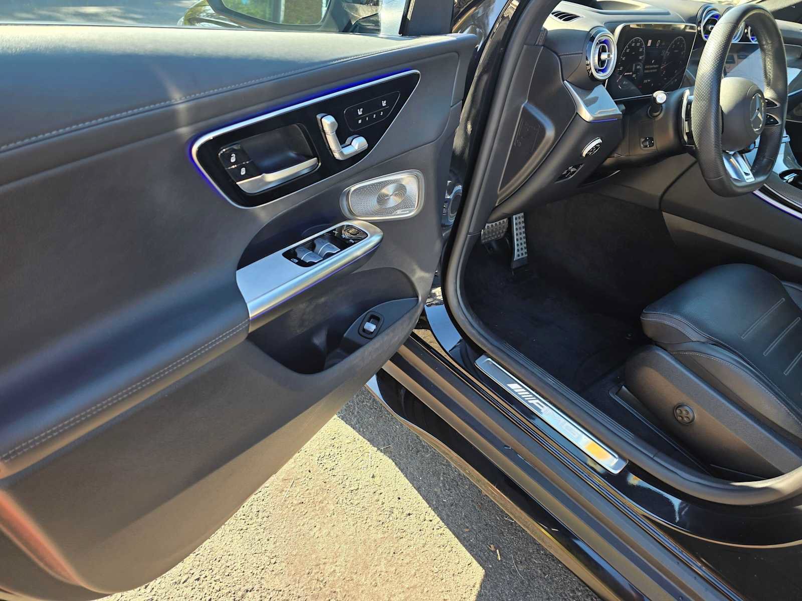 Used 2024 Mercedes-Benz GLC 43 AMG 4MATIC Coupe image 22
