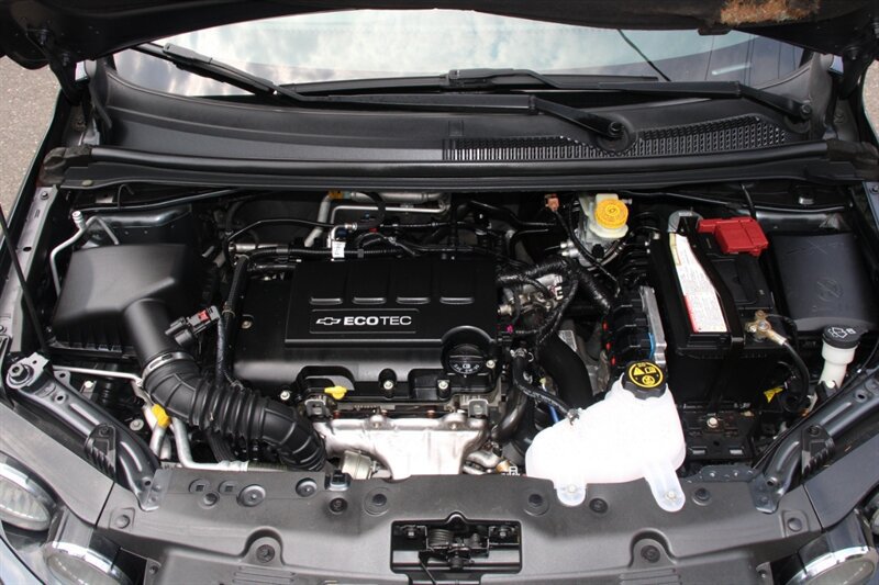 Used 2012 Chevrolet Sonic LT FWD image 17